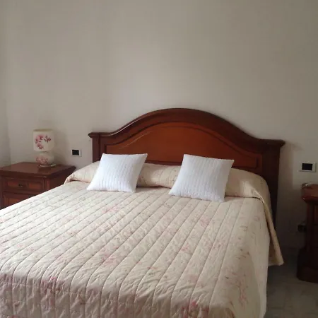 La Madonnina Apartman Levanto